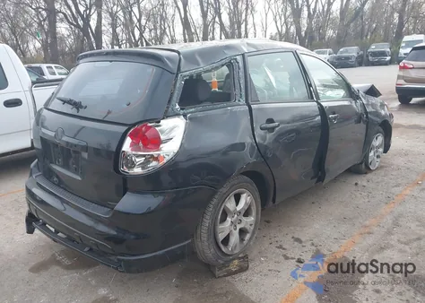 2005 Toyota Matrix Xr z USA, uszkodzony, nr VIN 2T1LR32E55C396680